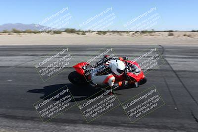 media/Dec-01-2025-Moto Forza (Mon) [[2daa91e15f]]/1-Advanced Group/Session 4 (Turn 10 Inside)/